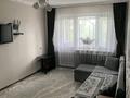 2-комнатная квартира · 45 м² · 4/5 этаж, Майкудук, Майкудук, 17й микрорайон — Торговый дом Реал, школа "53",садик балапан, парк за 13.5 млн ₸ в Караганде, Алихана Бокейханова р-н — фото 2