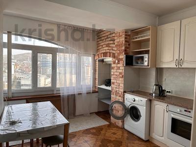 3-комнатная квартира · 69 м² · 9/9 этаж, мкр Самал-1 1 — Достык Сатпаева за 67.5 млн 〒 в Алматы, Медеуский р-н