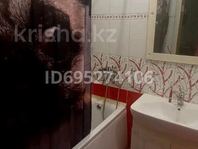 Пәтерлер в Костанайской обл.: 2-бөлмелі пәтер · 64 м² · 2/3 қабат, Пушкина — Пушкина- Урицкого, бағасы: 150 000 〒 2-бөлмелі пәтер · 64 м² · 2/3 қабат, Пушкина — Пушкина- Урицкого, бағасы: 150 000 〒 в Костанае