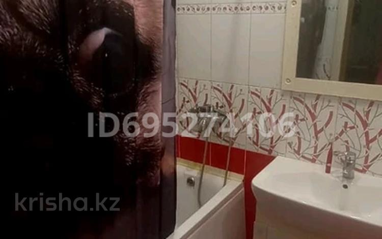 2-бөлмелі пәтер · 64 м² · 2/3 қабат, Пушкина — Пушкина- Урицкого, бағасы: 180 000 ₸ в Костанае — фото 2