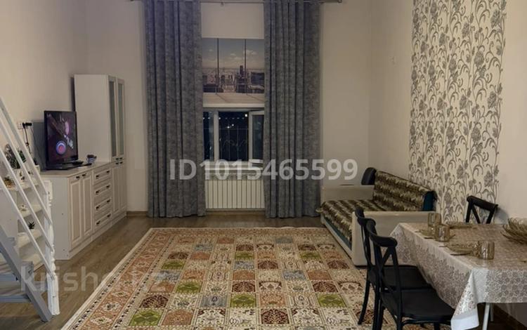 1-комнатная квартира · 40 м² · 11/11 этаж, Нажмединова 16Б — Аманжолова за 250 000 ₸ в Астане, Сарайшык р-н — фото 2