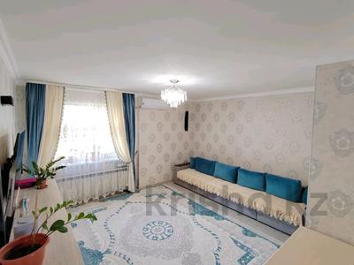 3-комнатная квартира · 78 м² · 6/14 этаж, Сакена Сейфуллина 41 за ~ 40 млн 〒 в Астане, р-н Байконур