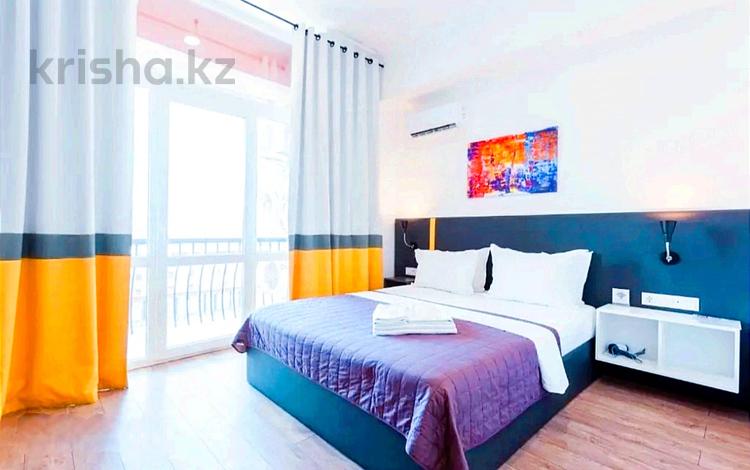 3-бөлмелі пәтер · 120 м² · 9/15 қабат, 17-ш/а., ​17-й микрорайон 6 — МОРЕ,АКВАПАРК,ХАЛЫК АРЕНА,ЦЕНТР ГОРОДА, бағасы: 25 000 ₸ в Актау, 17-й мкр — фото 2