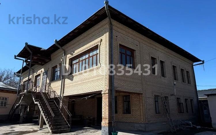 Жеке үй · 10 бөлме · 300 м² · 16 жүзд., Шораулы 73 — Напротив парка, бағасы: 63 млн ₸ в Сарыагаш — фото 2