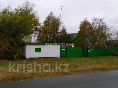 Продажа домов и дачи в Павлодарской обл.: Отдельный дом · 4 комнаты · 120 м² · 10 сот., Актогай, Актогай, Муткенова за 7.5 млн 〒 Отдельный дом · 4 комнаты · 120 м² · 10 сот., Актогай, Актогай, Муткенова за 7.5 млн 〒 в Павлодарской обл.