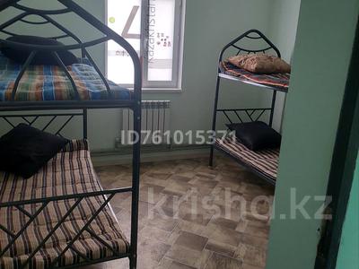 10-бөлмелі пәтер · 210 м² · 1 қабат, Көктем 189/1 — Шаңырақ Махабат ресторан жақтан 4 көше, бағасы: 130 000 ₸ в Атамекене