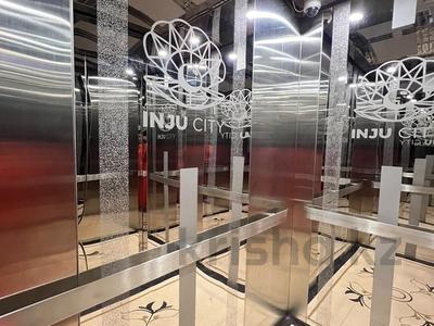 2-комнатная квартира · 57.6 м², Ильяса Омарова 21/1 — За Хан шатром за 39 млн ₸ в Астане, Нура р-н