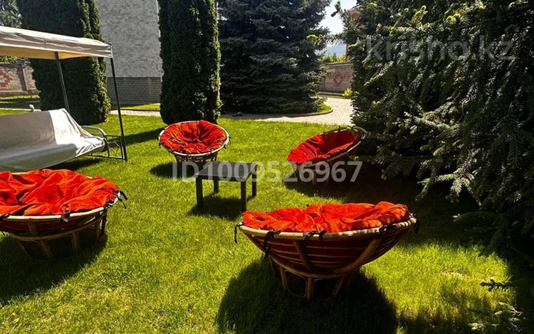 Дом · 6 комнат · 500 м², мкр Каргалы, Кенесары хана 50 за 350 000 〒 в Алматы, Наурызбайский р-н — фото 2