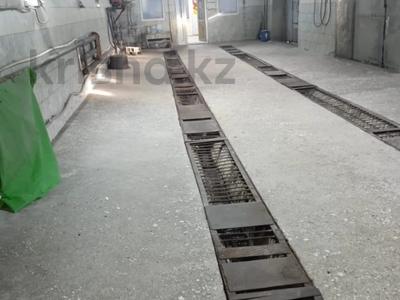 Свободное назначение, офисы, магазины и бутики, склады, азс, автосервисы и автомойки, сельское хозяйство, кабинеты и рабочие места, студии · 170 м² за 250 000 〒 в Караганде, Алихана Бокейханова р-н