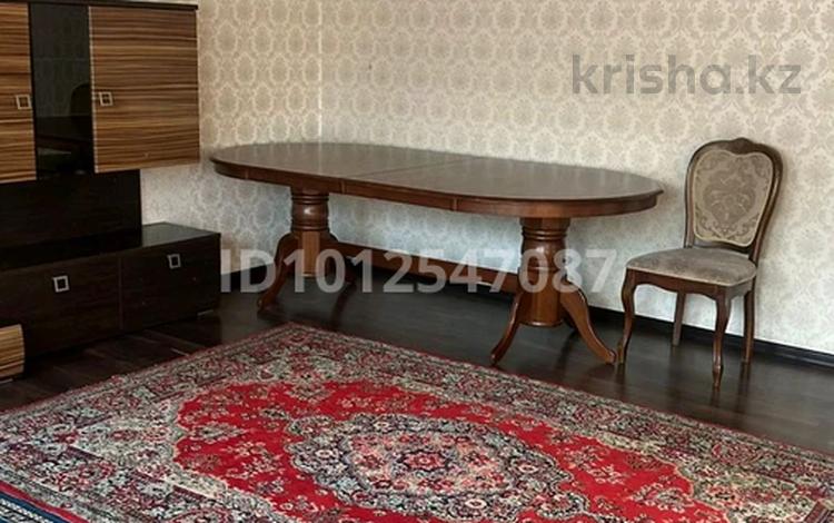 Отдельный дом · 4 комнаты · 90 м² · 8 сот., мкр Акбулак 69 — Самади за 300 000 ₸ в Алматы, Алатауский р-н — фото 2