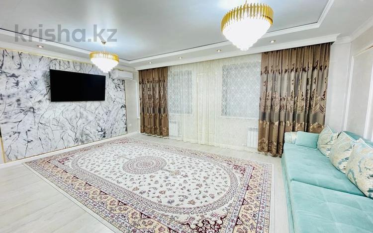 2-бөлмелі пәтер · 92 м² · 1/9 қабат, Нұрсая ш/а., Таумыш Жумагалиева 10, бағасы: 20 000 ₸ в Атырау, мкр Нурсая — фото 28