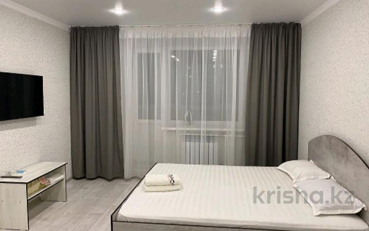 1-бөлмелі пәтер · 40 м² · 2/4 қабат, Абая 80 — Уг. улицы Байтурсынова, бағасы: 20 000 ₸ в Алматы, Алмалинский р-н — фото 2