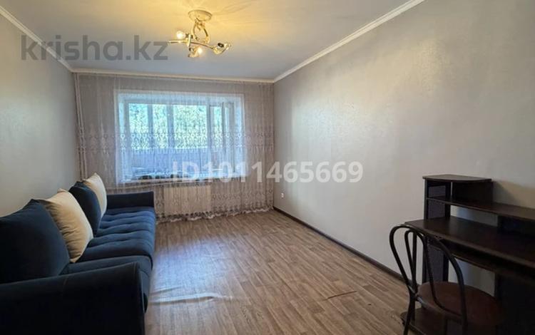 2-комнатная квартира · 54 м² · 5/9 этаж, мкр Юго-Восток, Шахтеров 31 за 24 млн ₸ в Караганде, Казыбек би р-н — фото 11