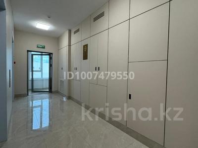 3-комнатная квартира · 104.89 м² · 9 этаж, Тауелсиздик 56/2 за ~ 99.6 млн ₸ в Астане, Сарайшык р-н