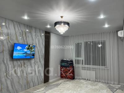 Аренда квартир в Шымкенте: 2-комнатная квартира · 65 м² · 5/14 этаж · помесячно, 189 квартал уч. 25/1 за 200 000 〒 2-комнатная квартира · 65 м² · 5/14 этаж · помесячно, 189 квартал уч. 25/1 за 200 000 〒 в Шымкенте, Абайский р-н