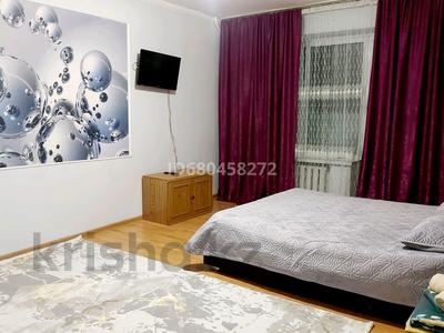 1-бөлмелі пәтер · 40 м² · 4/5 қабат, Понфилова 85 — Макатаева, бағасы: 12 000 ₸ в Алматы, Алмалинский р-н
