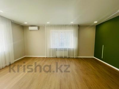 3-комнатная квартира · 110.6 м² · 2/8 этаж, мкр. Алтын орда, Санкибай батыра за 66.5 млн 〒 в Актобе