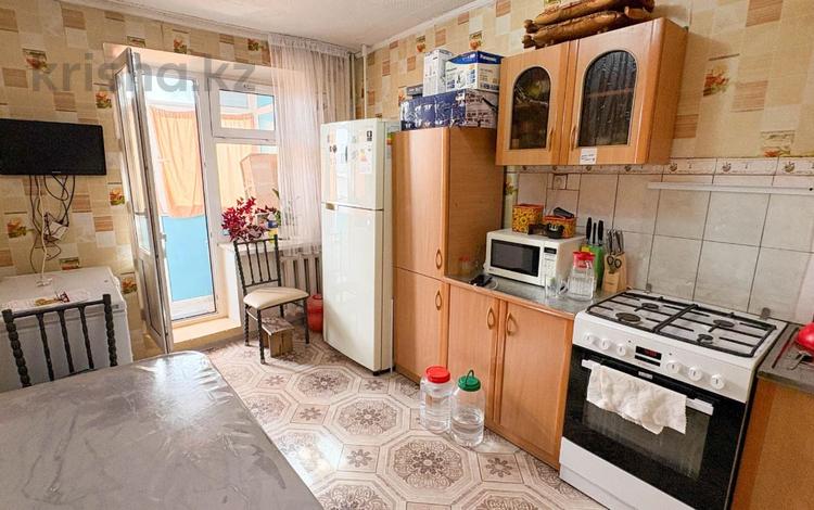 1-бөлмелі пәтер · 38 м² · 4/5 қабат, Жастар, бағасы: 11.5 млн ₸ в Талдыкоргане — фото 2