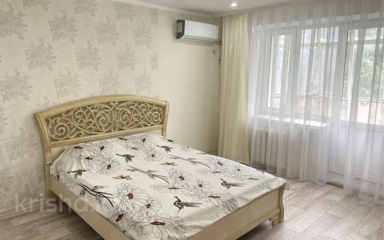 1-комнатная квартира · 36 м² · 1/1 этаж, Биржан Сал 137 за 8 000 〒 в Талдыкоргане — фото 2