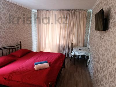 1-комнатная квартира, 32 м², 3/4 этаж посуточно, мкр Орбита-2 13 за 10 000 〒 в Алматы, Бостандыкский р-н
