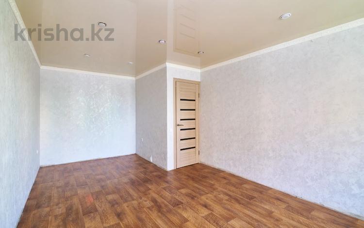 1-комнатная квартира · 33 м² · 5/5 этаж, проспект Абылай Хана 32/1 за 15.6 млн ₸ в Астане, Алматы р-н — фото 11