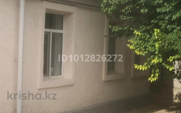 Жеке үй · 3 бөлме · 59.9 м² · 5 сот., Кайназарова 12/2 — Стоматологическая Дантист, глобус, бағасы: 33 млн ₸ в Таразе — фото 3