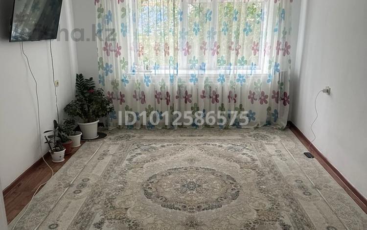 2-бөлмелі пәтер · 49 м² · 2/5 қабат, 5 микрорайон 32 — Возле школы,базара, бағасы: 7 млн ₸ в Алге — фото 2