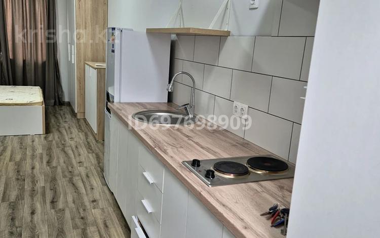 1-комнатная квартира · 30 м² · 1/1 этаж, Февральская — Серикова за 180 000 ₸ в Алматы, Жетысуский р-н — фото 9