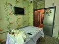 1-комнатная квартира, 40 м², 1/5 этаж помесячно, мкр Аксай-3 за 170 000 〒 в Алматы, Ауэзовский р-н — фото 4