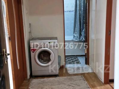 2-бөлмелі пәтер · 53.3 м² · 5/5 қабат, мкр Север 18 — Север торговый домның арты, бағасы: 18.5 млн ₸ в Шымкенте, Аль-Фарабийский р-н