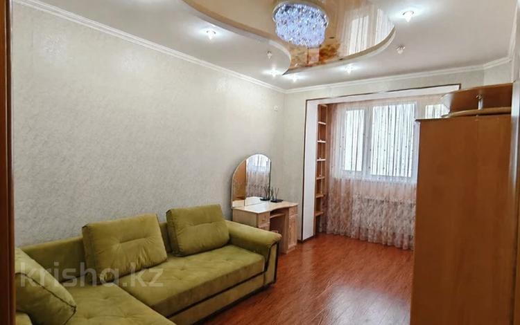 3-бөлмелі пәтер · 72.7 м² · 4/5 қабат, 8-й мкр 4, бағасы: 19 млн ₸ в Актау — фото 4