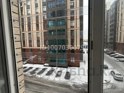 3-комнатная квартира · 68.6 м² · 3/10 этаж, мкр Юго-Восток, Микрорайон Байкена Ашимова 21 за 300 000 〒 в Караганде, Казыбек би р-н