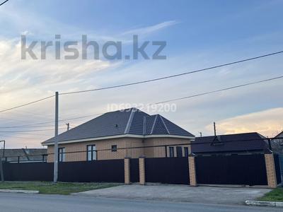 Отдельный дом · 3 комнаты · 120 м² · 8 сот., Жубан молдагалиева 15 — Элеваторная за 45 млн ₸ в Аксае