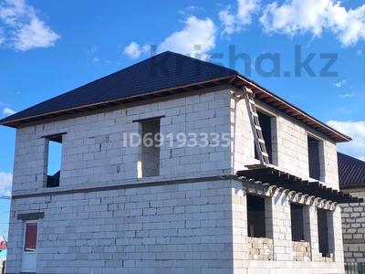 Отдельный дом · 6 комнат · 242 м² · 8 сот., 4 мкрн 24 — Школы за 25 млн 〒 в Талапкер 