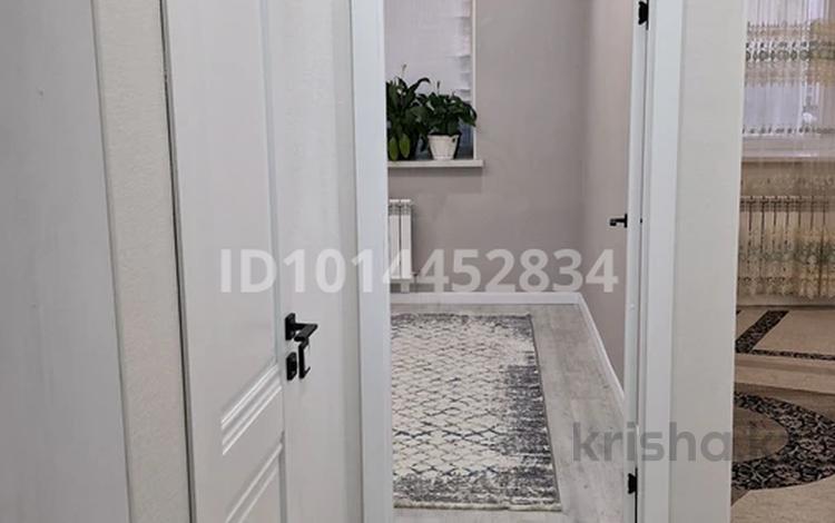 2-комнатная квартира · 40 м² · 4/9 этаж, Аманжол Болекпаев 19 — Школа гимназия 86 за 220 000 ₸ в Астане, Сарайшык р-н — фото 2