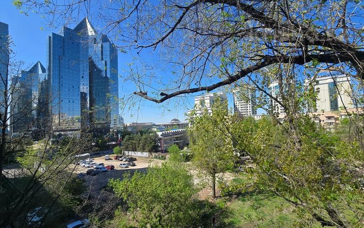 3-комнатная квартира · 77.3 м² · 5/5 этаж, Назарбаева 235 — Аль-фараби за 62 млн ₸ в Алматы, Бостандыкский р-н — фото 28
