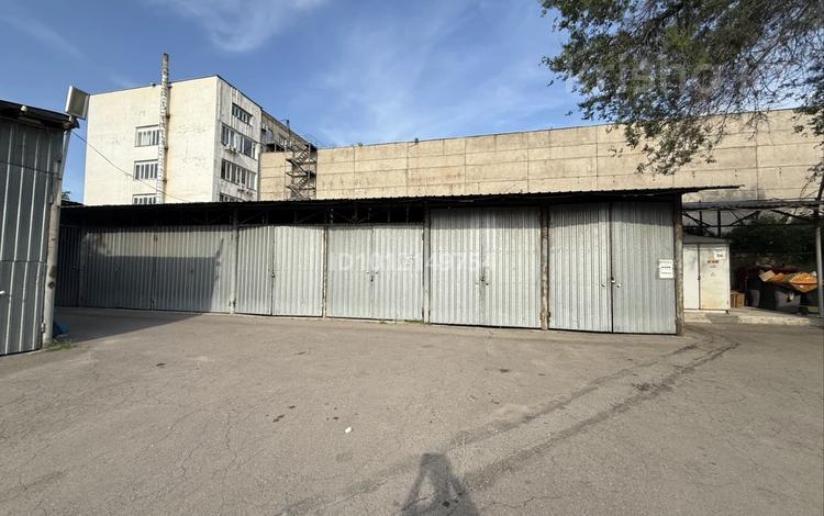 Өнеркәсіптік база · 83 сотық, мкр Тастак-1, Райымбек 420 — Пертроваға жақын. Заммлердің қасында., бағасы: 2 400 ₸ в Алматы, Ауэзовский р-н — фото 2