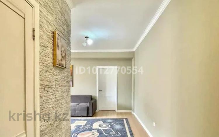 2-бөлмелі пәтер · 63 м² · 3/5 қабат, мкр Думан-2 7, бағасы: 39.5 млн ₸ в Алматы, Медеуский р-н — фото 2