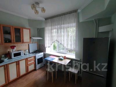 1-комнатная квартира, 34 м², 4/5 этаж помесячно, Ауэзова 69 за 240 000 〒 в Алматы, Алмалинский р-н