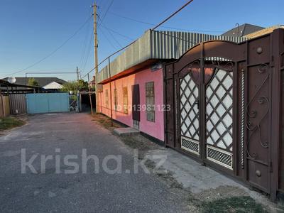 Отдельный дом · 4 комнаты · 122.7 м² · 5 сот., Мендешов 1/2 — Үй Абай мектебінің артқы жағындағы көшеде орналасқан за ~ 30 млн ₸ в Жетысае
