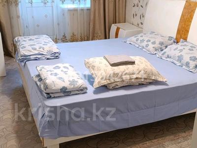 3-комнатная квартира · 65 м² · 4/9 этаж, мкр Юго-Восток, Мкр Юго-Восток, 30й микрорайон 7 — Гапеева за 17 000 ₸ в Караганде, Казыбек би р-н