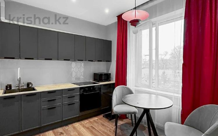 1-комнатная квартира · 33 м² · 2/12 этаж, Райымбека 210 — Ауэзова за 38.5 млн 〒 в Алматы, Алмалинский р-н — фото 15