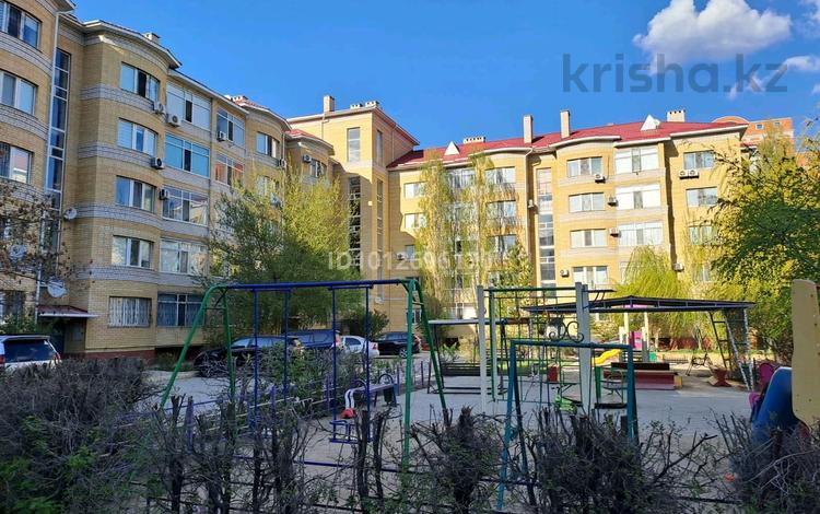 2-комнатная квартира · 97 м² · 4/5 этаж, мкр. Алтын орда 50Б — Молдагулова за 33 млн ₸ в Актобе — фото 2