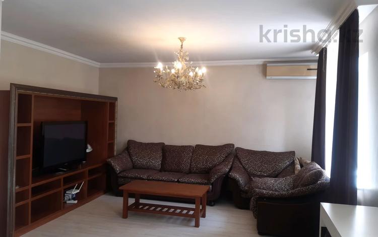 2-комнатная квартира · 65 м² · 2/9 этаж, Достык 12 за 450 000 ₸ в Алматы, Медеуский р-н — фото 2
