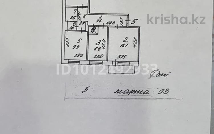 3-комнатная квартира · 60 м² · 2/6 этаж, Конституция 26 — П Солнечный за 10.5 млн ₸ в Экибастузе — фото 2