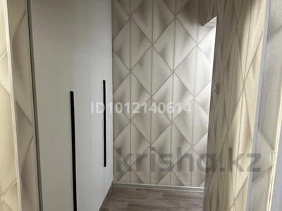 2 комнаты · 60 м² · 2/9 этаж, мкр Аксай-5 4 за 120 000 〒 в Алматы, Ауэзовский р-н