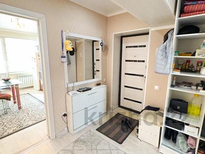 3-комнатная квартира · 60.6 м² · 1/5 этаж, Самал за 23 млн 〒 в Талдыкоргане, мкр Самал