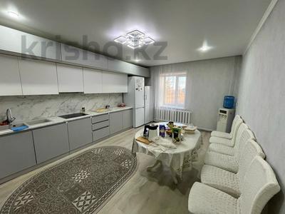 Жеке үй · 5 бөлме · 200 м² · 10 жүзд., Георгиевская 17, бағасы: 46 млн ₸ в Семее