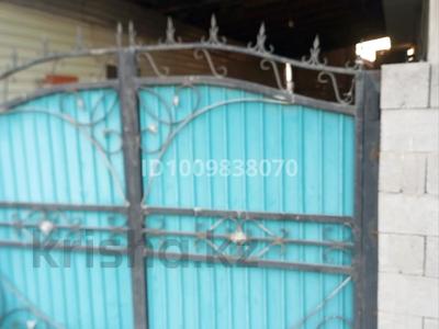 4-комнатная квартира · 70 м² · 1/1 этаж, Мкр.Сақ за 150 000 〒 в Боралдае (Бурундай)