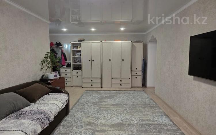 3-комнатная квартира · 64.8 м² · 10/10 этаж, Засядко 58 за 24 млн ₸ в Семее — фото 2